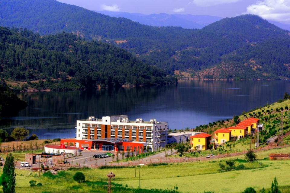 Obam Termal Resort Hotel Ve Spa Sindirgi Exterior foto